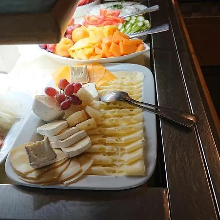 Restaurant Rosengarten Нойруппин