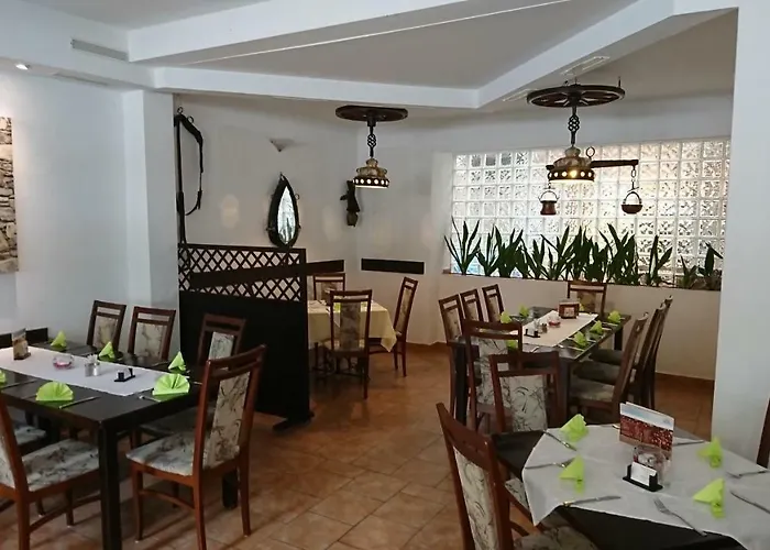 ゲストハウス Restaurant Rosengarten ノイルピーン